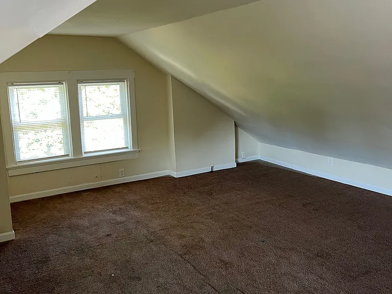 905 Suire Ave #2 — Photo 31