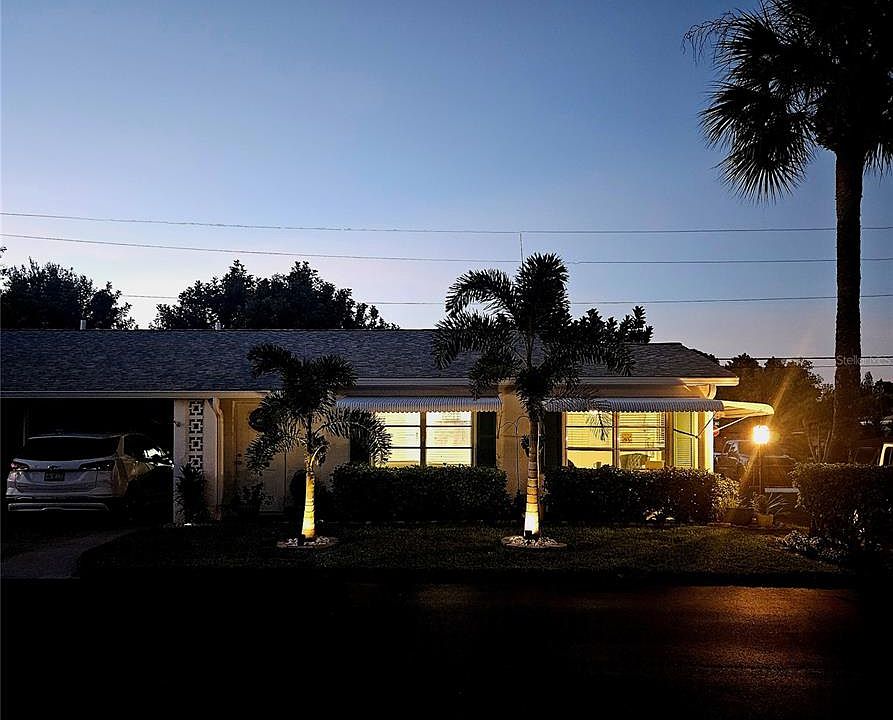 1st image of 6061 CORAL WAY