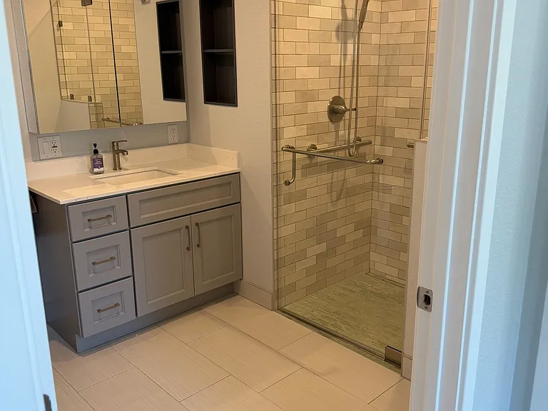 2331 Fairfield Ave #B — Photo 22