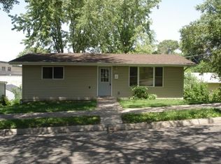 677 Case Ave, Saint Paul, MN 55106
