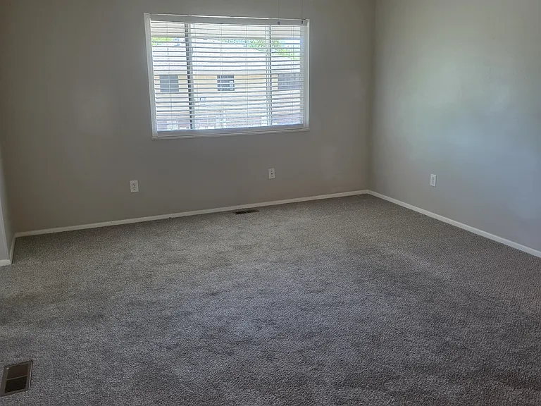 1405 Bacchus Dr #F10 — Photo 4