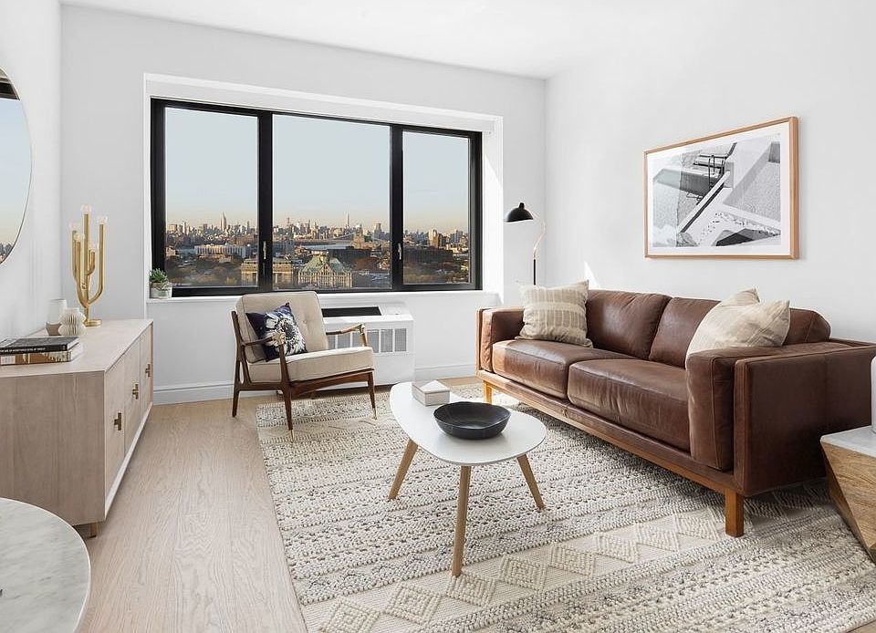 1st image of 475 Clermont Ave #339