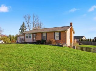 1381 Dow St, Christiansburg, VA 24073