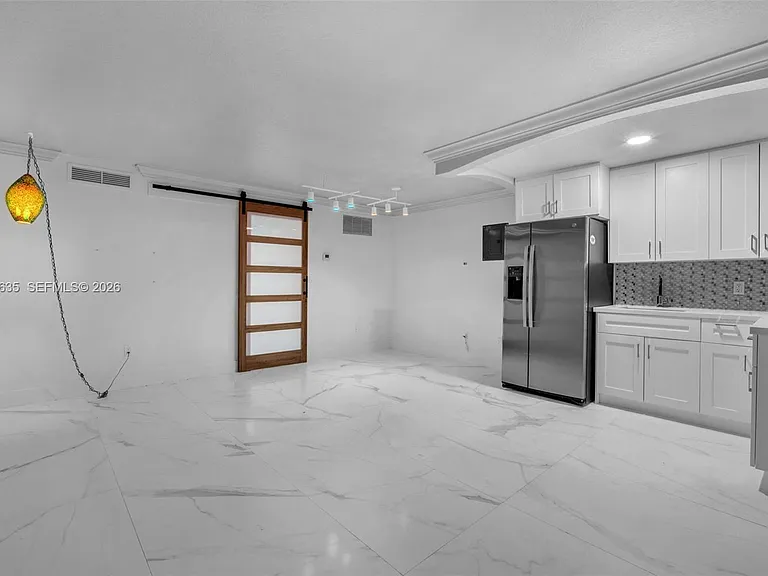 3245 Virginia St #16 — Photo 5