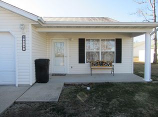 16888 Hurricane Lane, Saint Robert, MO 65584