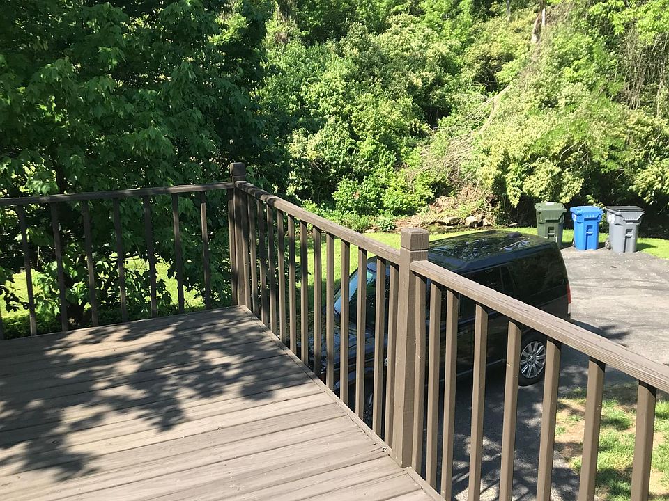 back deck off of kitchen