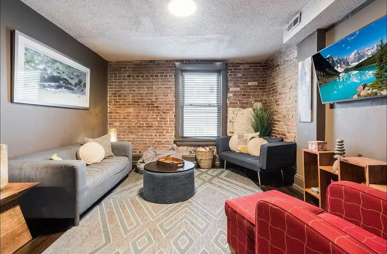 1 bed, $2,150 — Photo 1