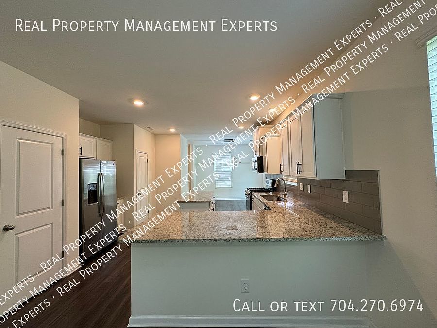 3227 Selwyn Landing Dr, Charlotte, NC 28215 Zillow