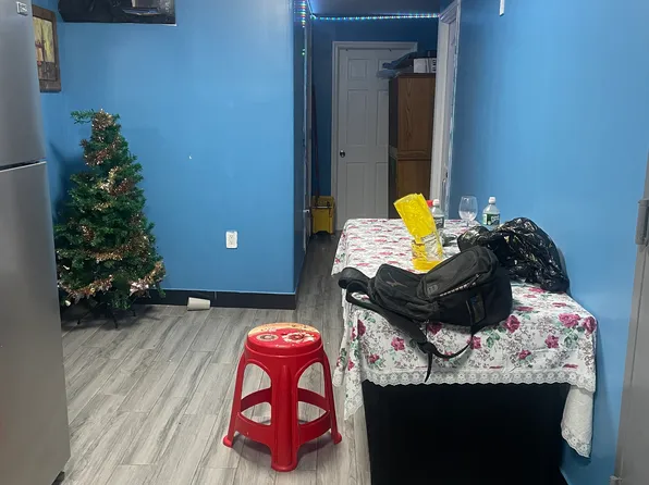 3922 9th Avenue image 8 of 14