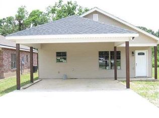 311 Sunflower Estates Ln, Carencro, LA 70520