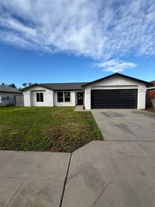 1013 E Jolson Ave, Fresno, CA, 93706