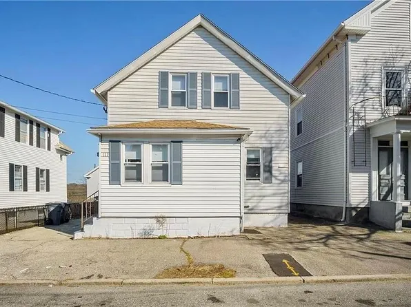111 Metcalf St, Providence, RI 02904