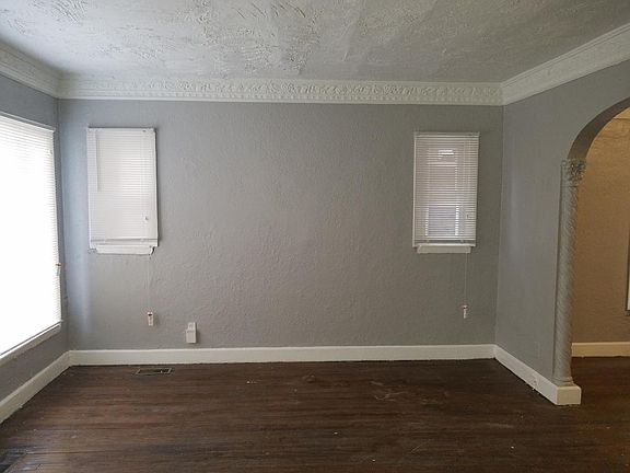 4th image of 17179 Roselawn St APT 1