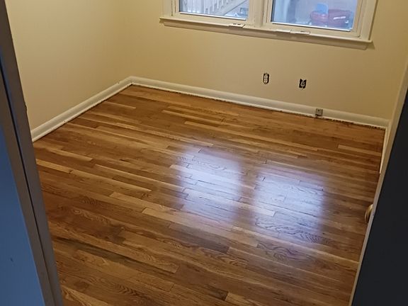 3rd image of 6837 Colfax Ave