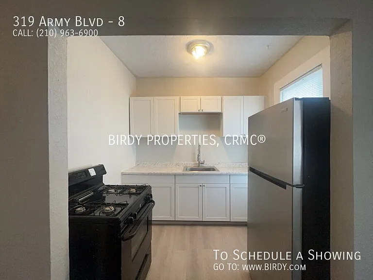 319 Army Blvd #8 — Photo 7