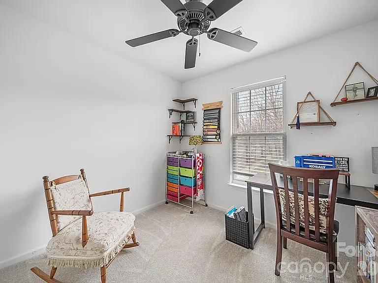 17610 Delmas Dr — Photo 21
