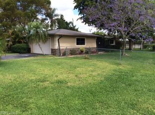 95 Johnnycake Dr, Naples, FL 34110