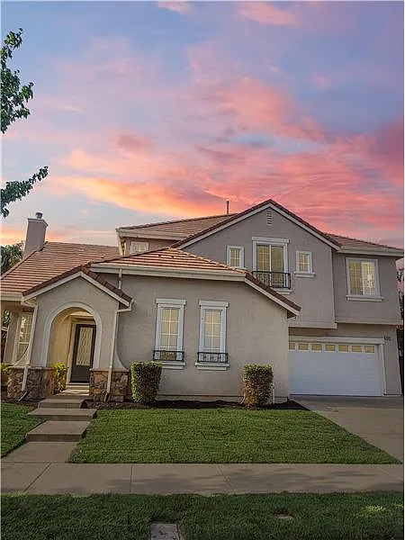 2619 Presidio Dr photo 1