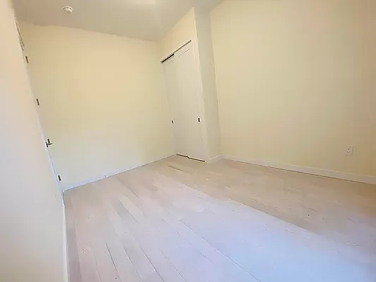 Rented by Aventana | media 4