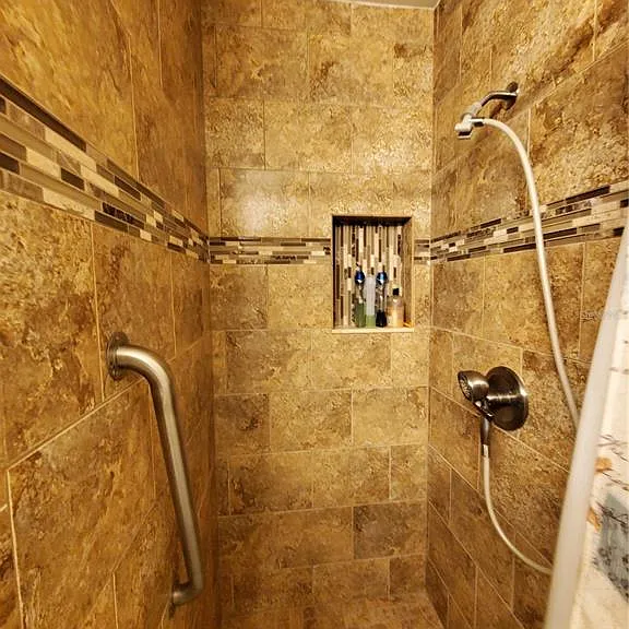 1907 Canterbury Ln #14 — Photo 16