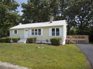 138 Rea St, Lowell, MA 01852