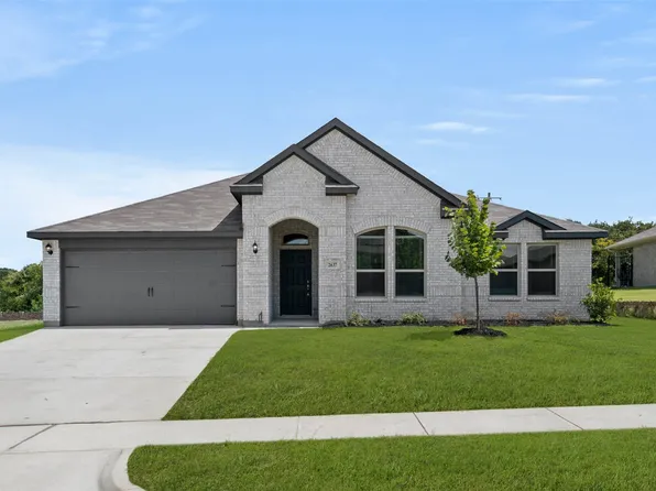 2637 Streamside Dr, Burleson, TX 76028
