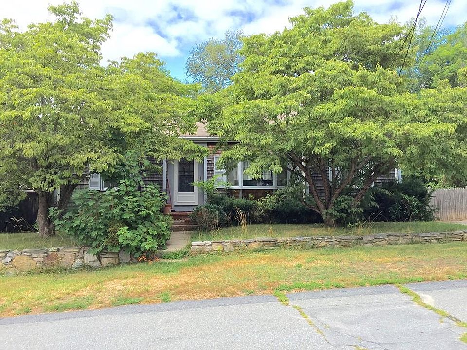 2nd image of 1021 June St