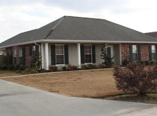 219 Kleinpeter Dr, Thibodaux, LA 70301