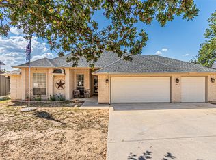 123 Jim Walter Dr, Runaway Bay, TX 76426