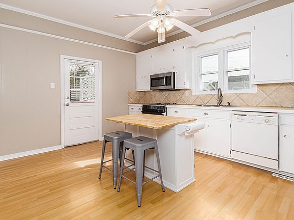 5th image of 1511 Ann Street #A