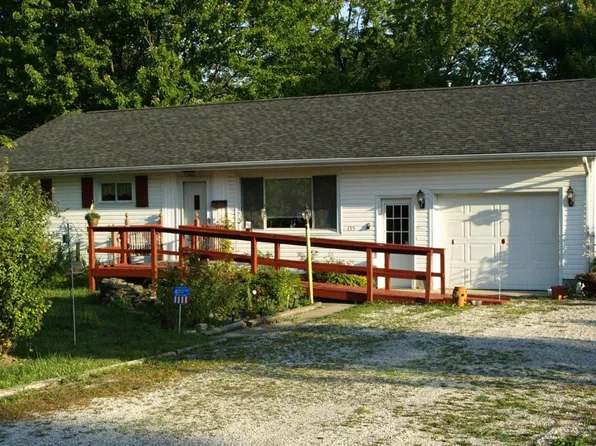 155 Maplewood Dr, Jefferson, OH 44047