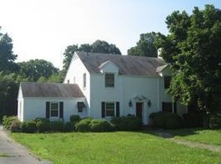 1215 Pennrose Dr, Reidsville, NC 27320