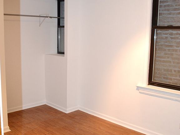 4th image of 3221 W Potomac Ave #1