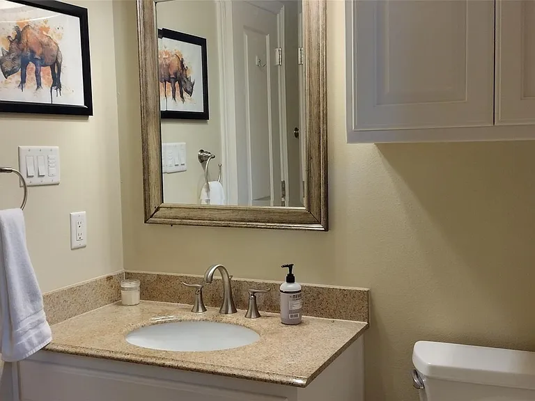 500 Kenniston Dr #B — Photo 19