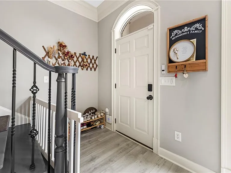 22 Buford Village Walk — Photo 2