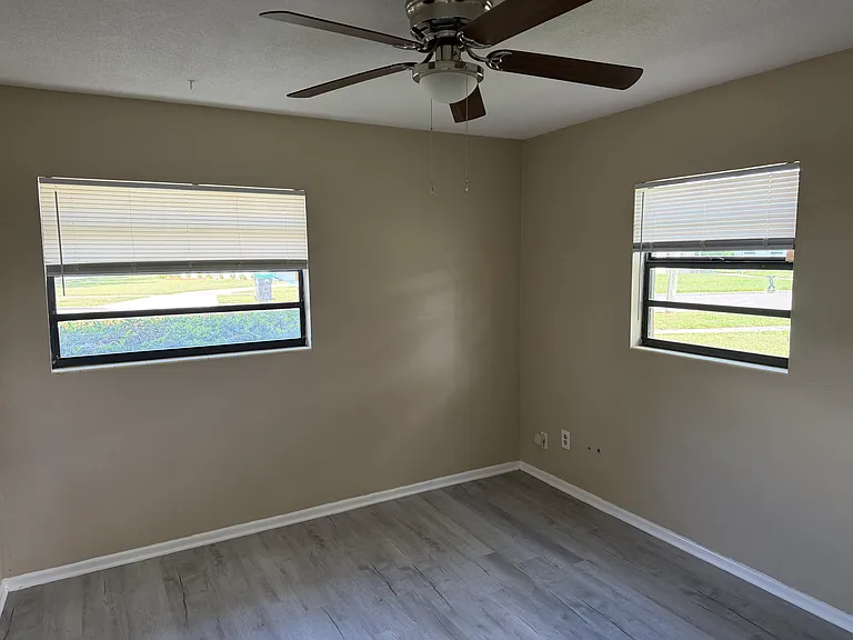 5113 Cliveden Dr — Photo 9