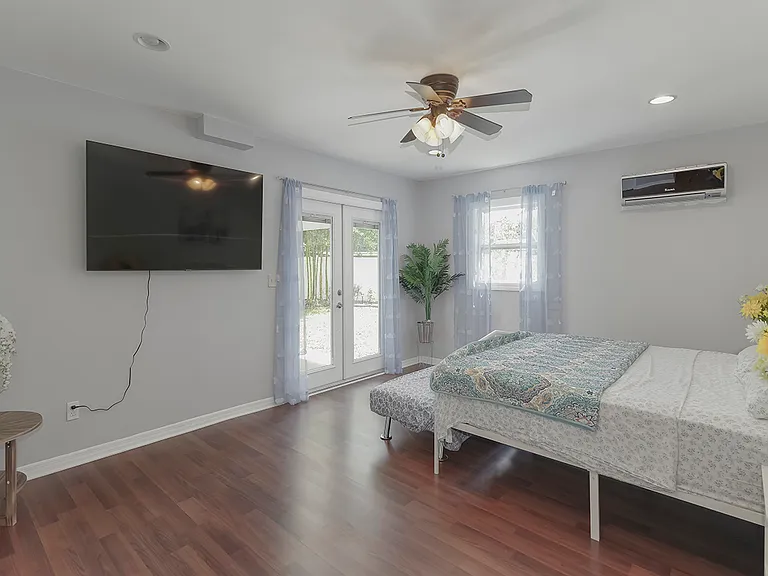 19017 Cedar Ln — Photo 24