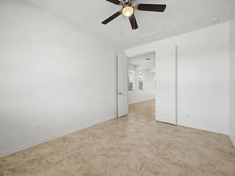 17239 W Desert Sage Dr — Photo 29