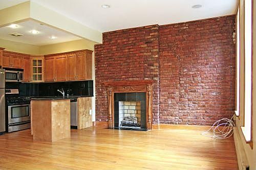 4th image of 327 Macdonough St APT 3