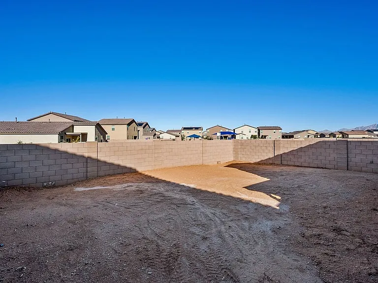 6330 S Crescent Peak Dr — Photo 20