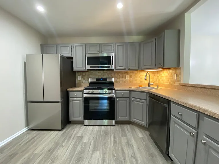 23 Cypress Ct — Photo 5
