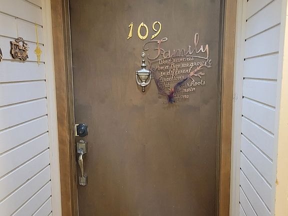 2nd image of 7500 Cahill Rd