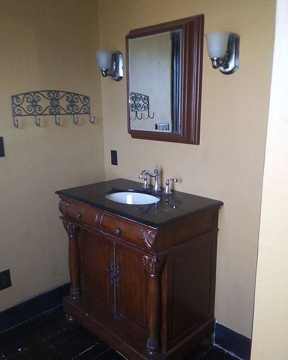 Main unit upstairs bathroom