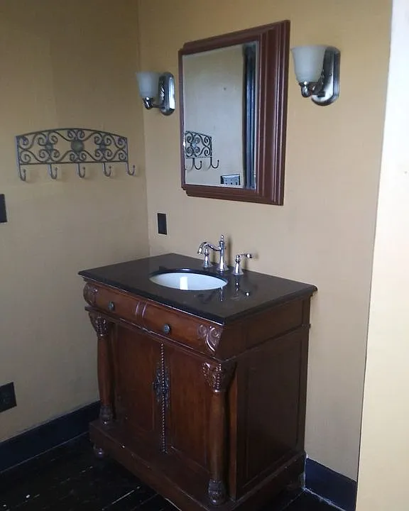 Main unit upstairs bathroom