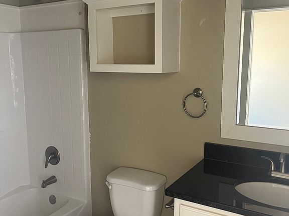 5th image of 1141 Cabernet Dr