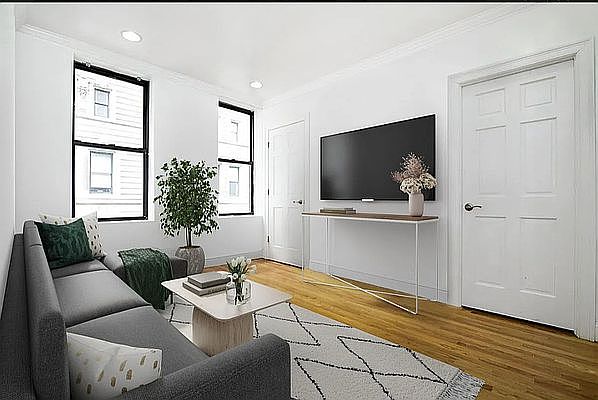 1st image of 243 E 18th St #21