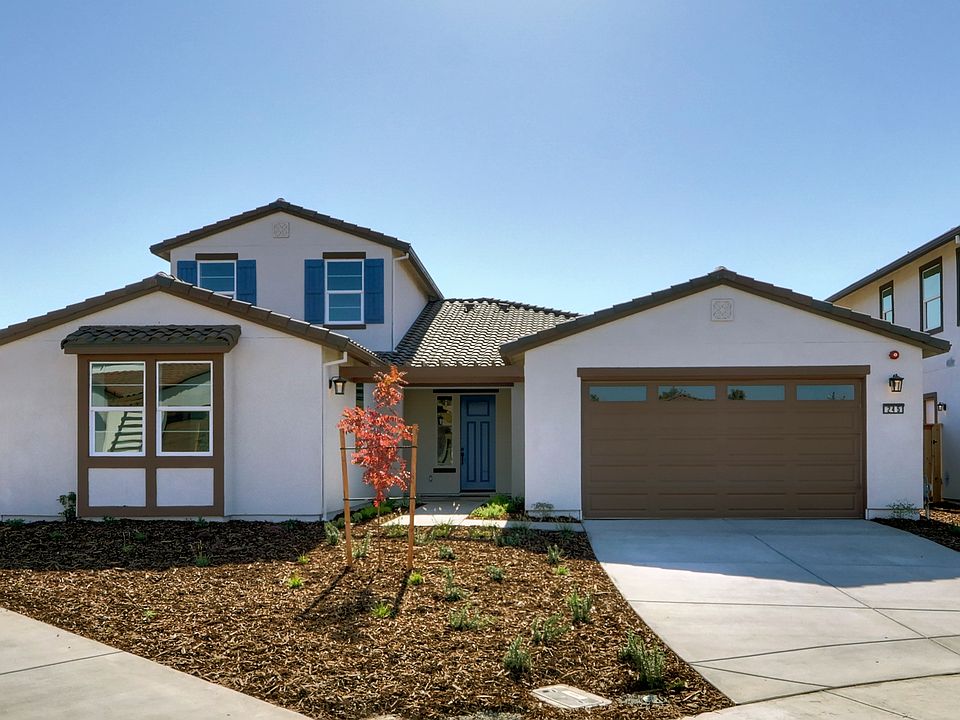 1st image of 245 McKays Point Pl