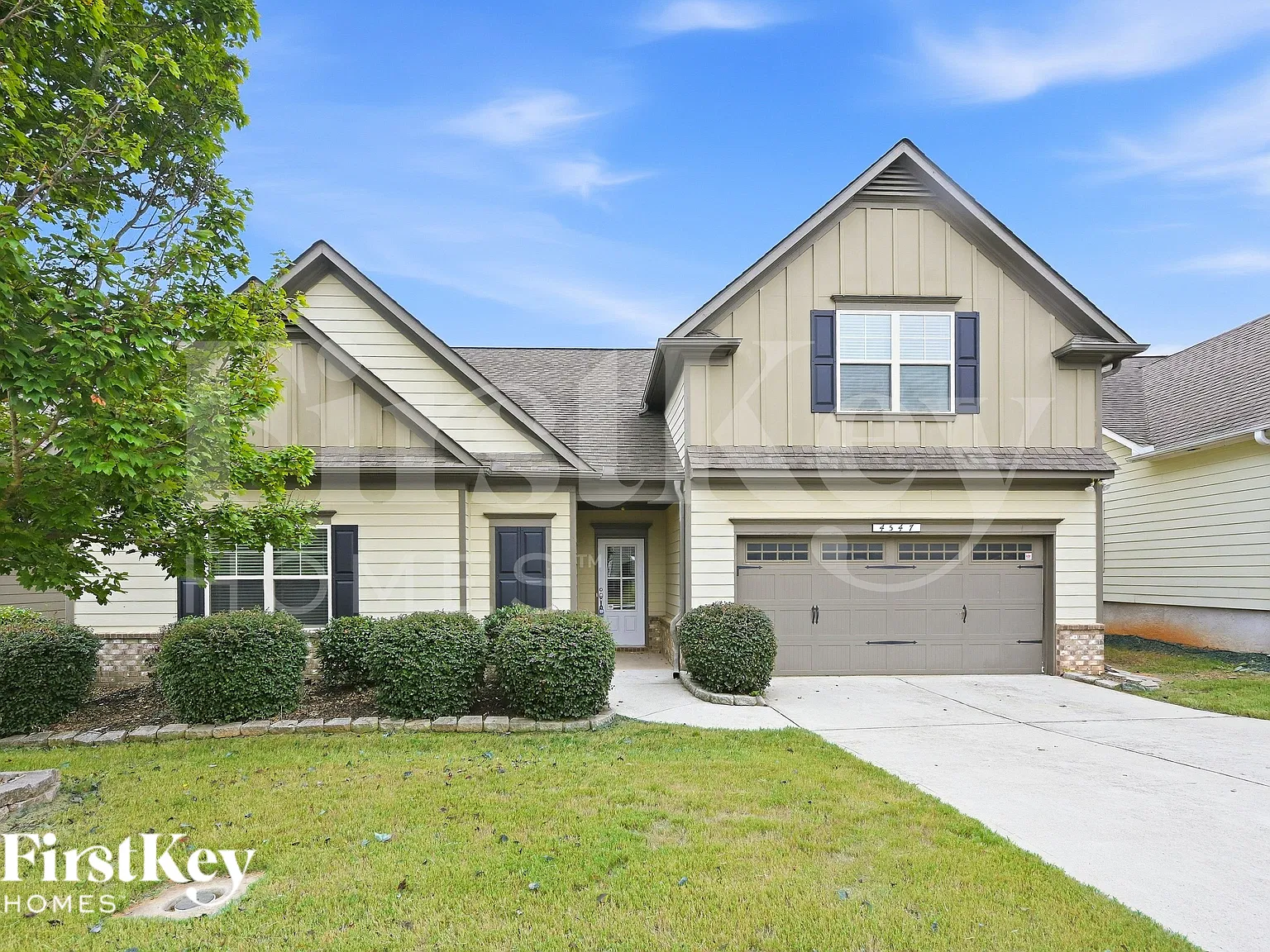 4 bed, 3.0 bath, 2389 sqft, $2,080 — Photo 1