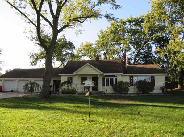 25843 Layton Rd, North Liberty, IN 46554