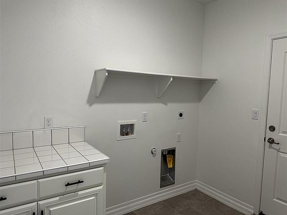5th image of 3466 W 36th Pl